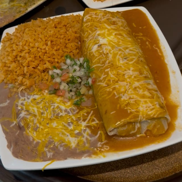 D10 Burrito Grande.